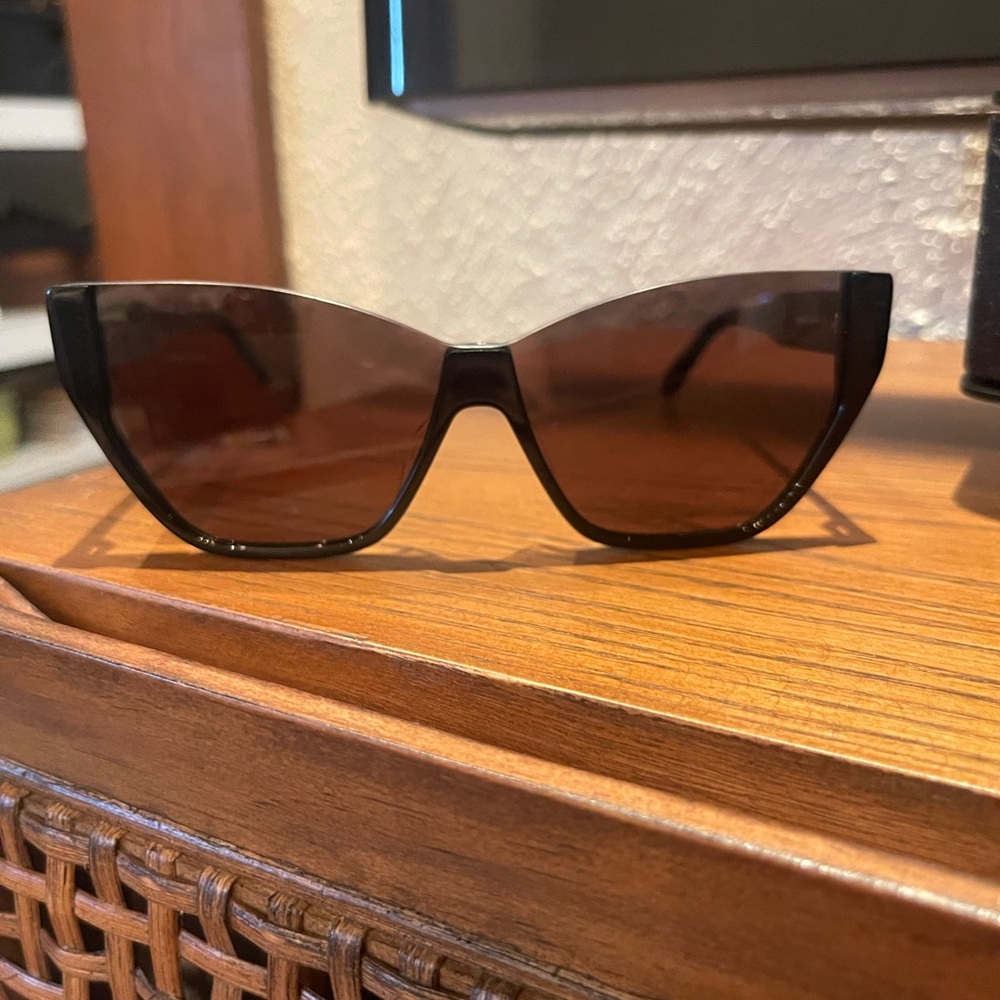 Rebecca Minkoff Selma Sunglasses - Picture 3 of 6
